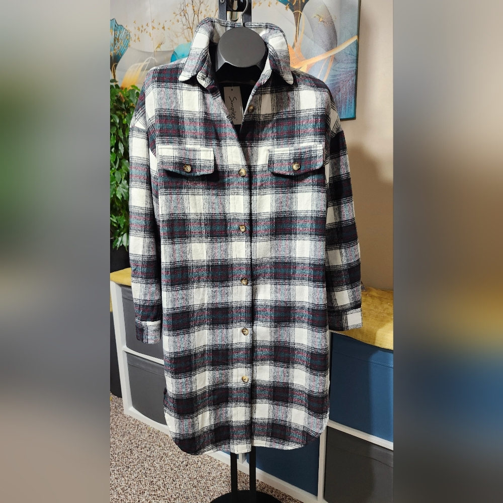 Simplee Plaid Women's Medium Shirt Jacket Shacket